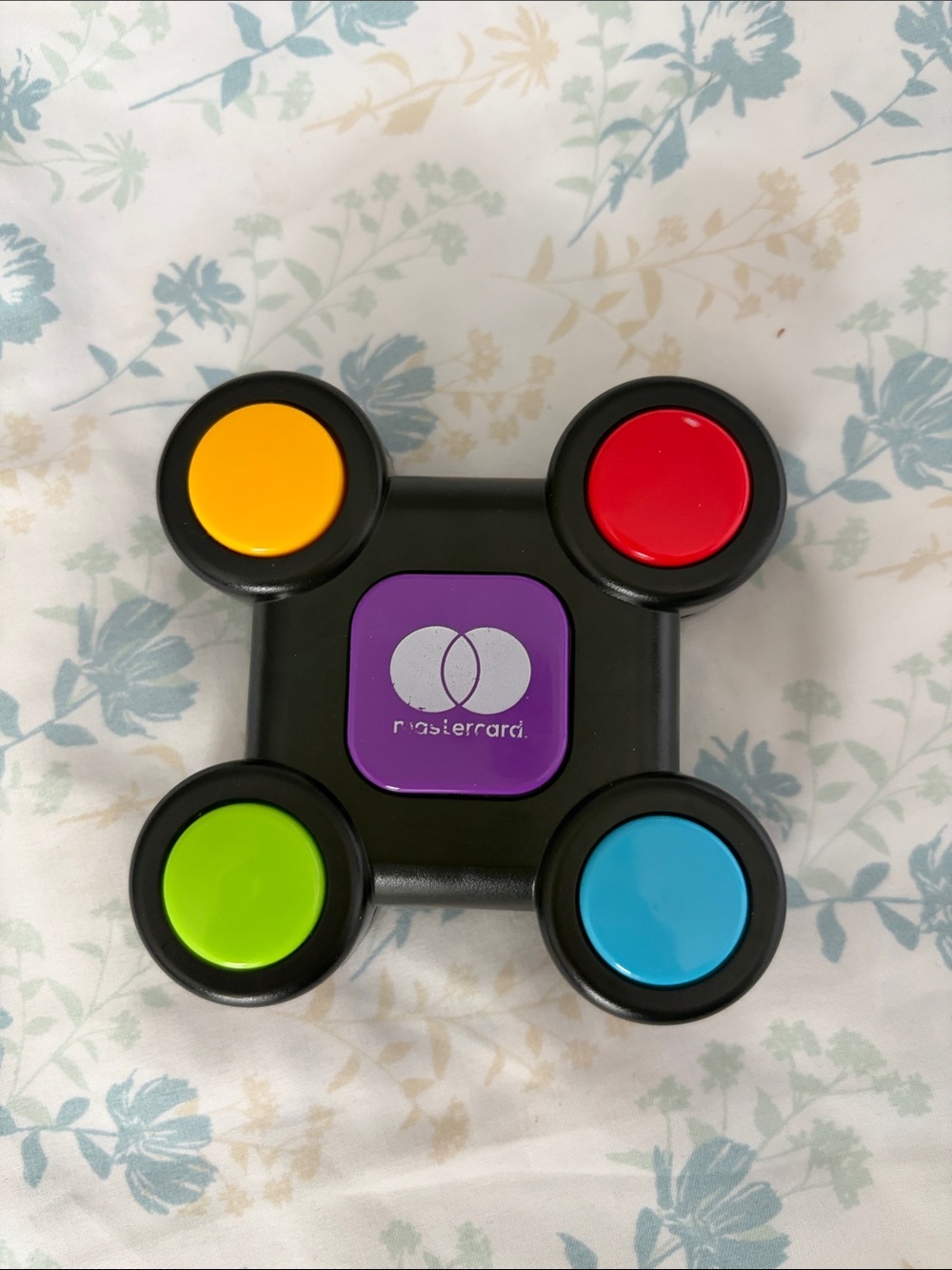 Memory game – Multicolor Button Set